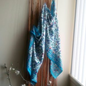 Beautiful Turkish silk wrap.